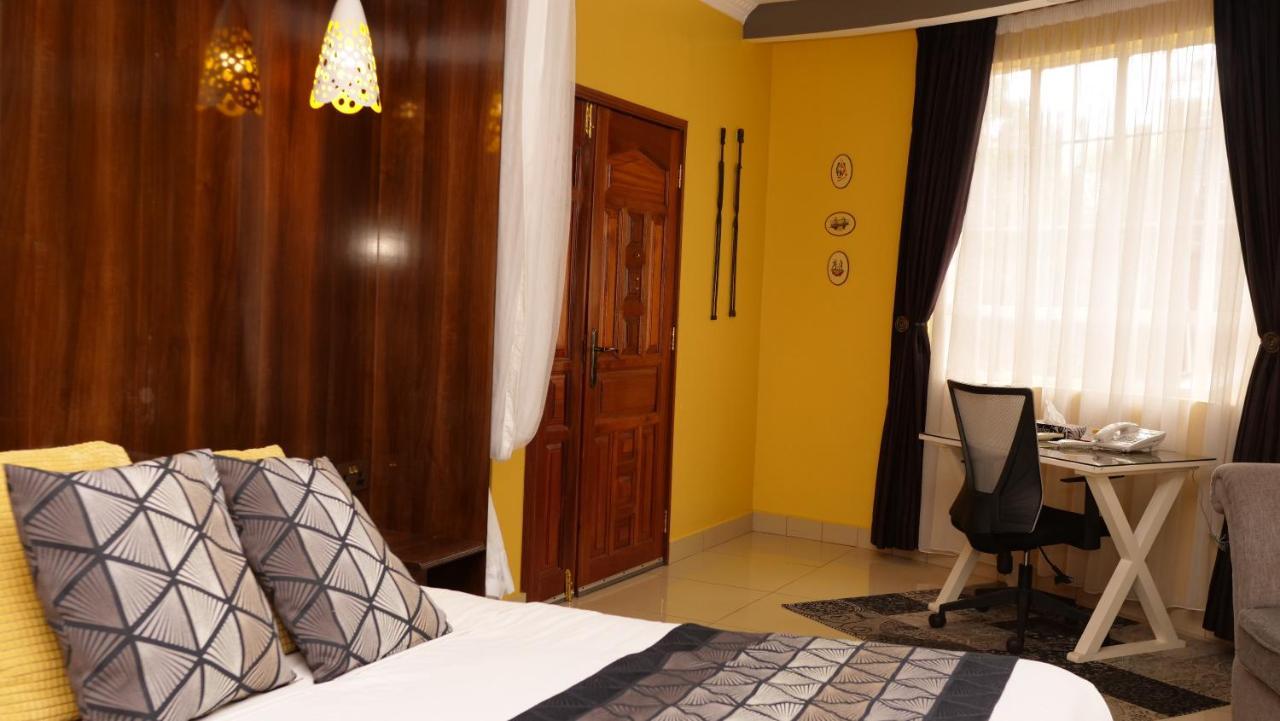 The Clarice House Hotel Kisumu Bagian luar foto